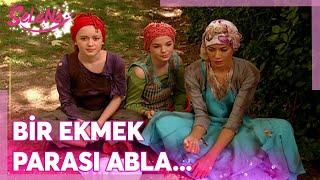 Selena, Selin ve Leyla neden dilenci kılığında? - Selena Özel Sahneler