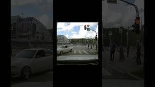 Саня, смотри! А Марк был хороший вообще #car