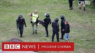 «Журналистов не трогать». Силовики в Беларуси задерживают и бьют журналистов