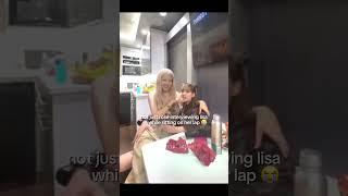 Not just rosé sitting on Lisa's lap  #1millionviews #youtubeshorts #fypviral #blackpink