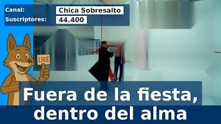 Fuera de la Fiesta de Chica Sobresalto 