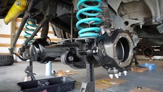 Rebuilding and Restoring my Land Cruiser Axle (Knuckles, Bearings, Races, Studs, etc!)