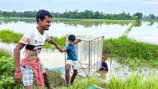 আজ চাষের জমিতে আটন ও জাল পেতে ভালোই জিওল মাছ পেলাম sundarban village fishing!!!