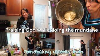 I tried to do a weekend reset | Christian Stay At Home Mom Vlog | Lindsey Cameron