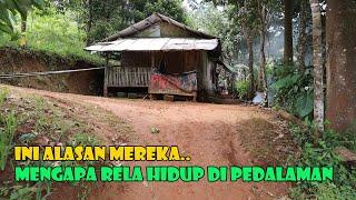 Dengan Sangat Terpaksa Mereka Hidup Di Pedalaman Sukabumi Demi...??? Jauh Terpencil..