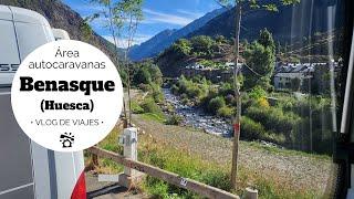 ÁREA de AUTOCARAVANAS de BENASQUE (PIRINEO ARAGONÉS)