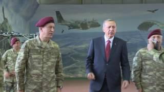 Cumhurbaşkanı Erdoğan, Özel Kuvvetler Komutanlığı’nı Ziyaret Etti