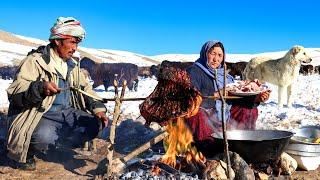 Surviving in the Coldest Village of Afghanistan| Shepherd Mother Cooking Shepherd Food in Wilderness