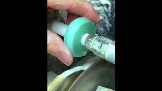 Jadeite jade pendant making process- Good tools and machinery make work easy