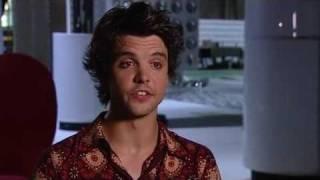 Andrew Lee Potts -- Alice Interview