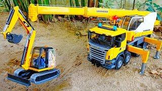 자동차 장난감 구출놀이 크레인으로 도와주기 포크레인 덤프트럭  놀 Car Toy Rescue Help Excavator