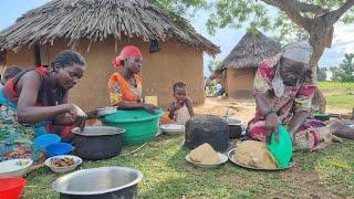 African village life #Cooking village food for lunch /African vegetables with fufu