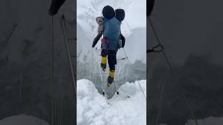 Crevasse Crossing on Everest #everest #nepal #shorts