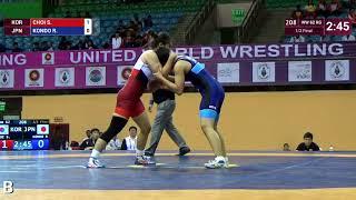 1/2 WW - 62 kg: S. CHOI (KOR) v. R. KONDO (JPN)