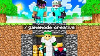 Minecraft Manhunt but i SECRETLY used CREATIVE mode