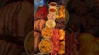 Black Diamond BBQ Platters at Destination Smokehouse in Southern California #tendernism #foodie #bbq