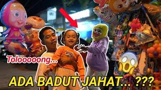 NGANTERIN PONAKAN ARIK BERBURU BALON KARAKTER MALAH DICEGAT BADUT NAKAL?! | Mikael TubeHD