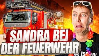 Sandra bei der Feuerwehr | Freshtorge