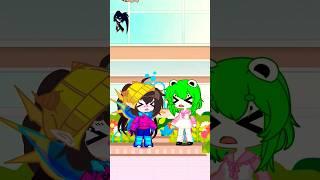 кто лучше я или @keroppi_..official ?