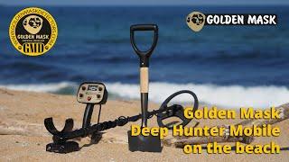 Golden Mask Deep Hunter Mobile on the beach