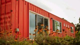 GreenDesert OFFGRID : Family builds offgrid container homes for $50K
