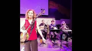 Cynthia Sayer & The Banjo Experience: "Strut Miss Lizzie"