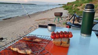 Рыбалка на Донки-Закидухи. Открываю летний сезон. Мясо на мангале.