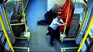 Машинист спас пассажиров за секунды до столкновения поезда с фурой