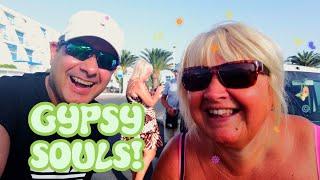 OMG! DAY I FOUND THE GYPSY SOULS (Judy & Mark) in Puerto del Carmen! YouTubers!