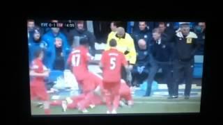 Luis Suaez Dive Celebration Infront Of David Moyes