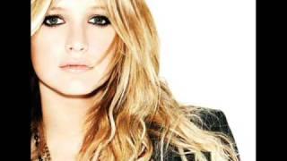 Ashlee Simpson - Little Miss Obsessive *with lyrics*