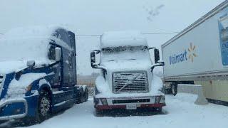 ഒരു ലോഡ് പാഡുമായി snow യിലൂടെ | Truckers Life