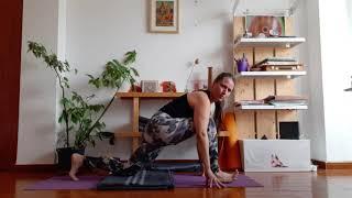Hatha yoga+alineacion: moviendo las caderas  30/05