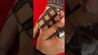 #mehndidesignforbackhand #beautifulmehndidesign #backhandmehndidesign Beautiful Back Hand Mehndi