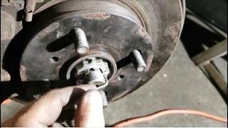 How To Properly Install A Spindle Nut Cotter Pin (02 of 02) 