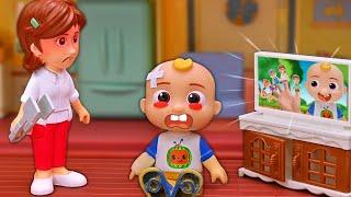 JJ watches too much TV | Pretend Play with Cocomelon Toy