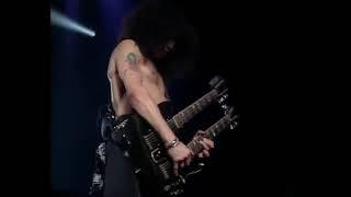 Knocking On Heavens Door - Guns N Roses Live In Tokyo 1992 HD