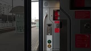 SNCB/NMBS M7 coach opening & closing doors