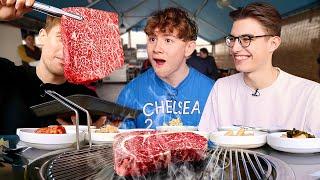 British Uni Students try Authentic Korean Beef BBQ at a Meat Market!!