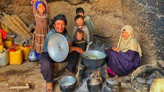 A sunny day in the Afghan winter: Cooking ashe  for twins' colds