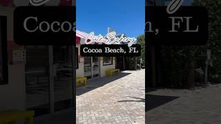 Junk Food Bakery in Cocoa Beach, Florida is the cutest bakery! #cute #bakery #cocoabeach #yummy