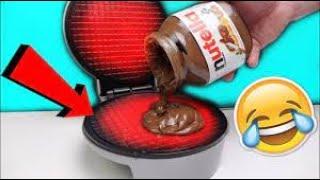 EKSPERIMEN: BAGAIMANA JIKA KAMU MEMASAK NUTELLA DI CETAKAN WAFFLE