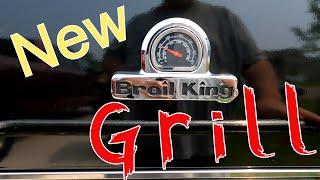 Broil King Baron 440 BBQ Grill and Lodge Grill Topper Review