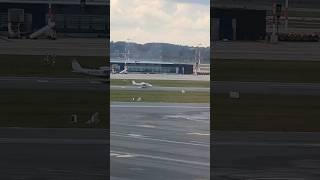 Takeoff eines Privat Flugzeuges | Hamburg Airport