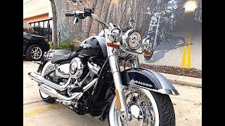 2019 Harley-Davidson Softail Deluxe in Midnight Blue / Barracuda Silver FL