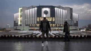 Shuffle Dance Moves in Streets of Sofia Bulgarian (Cutting Shapes)