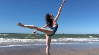 How to #dance workout #  ⁣#flexability #morningyoga #youtubeshorts #ytshorts