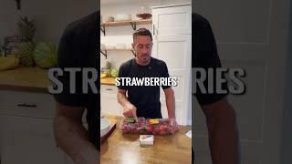 Organic vs non-organic strawberries