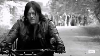 Carol and Daryl: Hurt