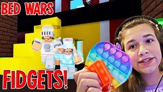 RISKING FIDGETS IN BEDWARS!! | JKREW GAMING